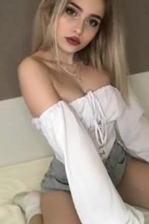 Марина, размер груди третий, +7906 319-10-01