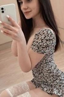 Соня, размер груди третий, +7 (906) 493-34-06