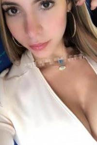 Вика, размер груди третий, +7906 493-34-06