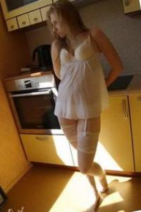 Вика, размер груди второй, +7906 430-58-91