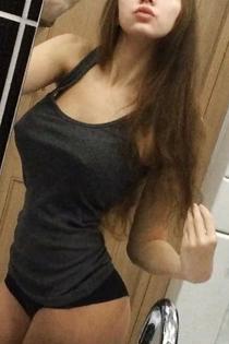 Марина, размер груди третий, +7 903 409 40 87